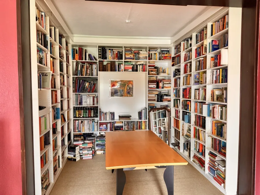 Bibliothek