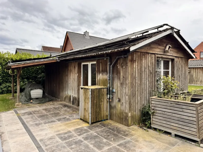 Ausgebautes Gartenhaus