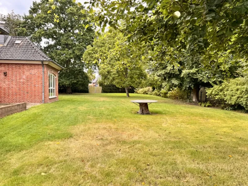 Gartenansicht von der Sauna