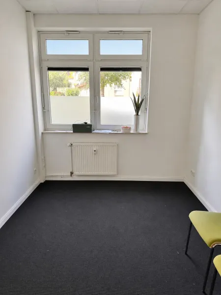 Büro 2