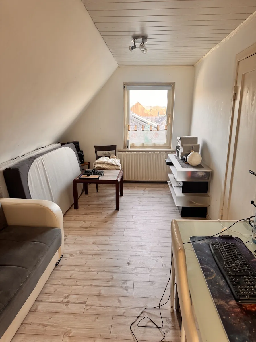 Wohnzimmer im DG