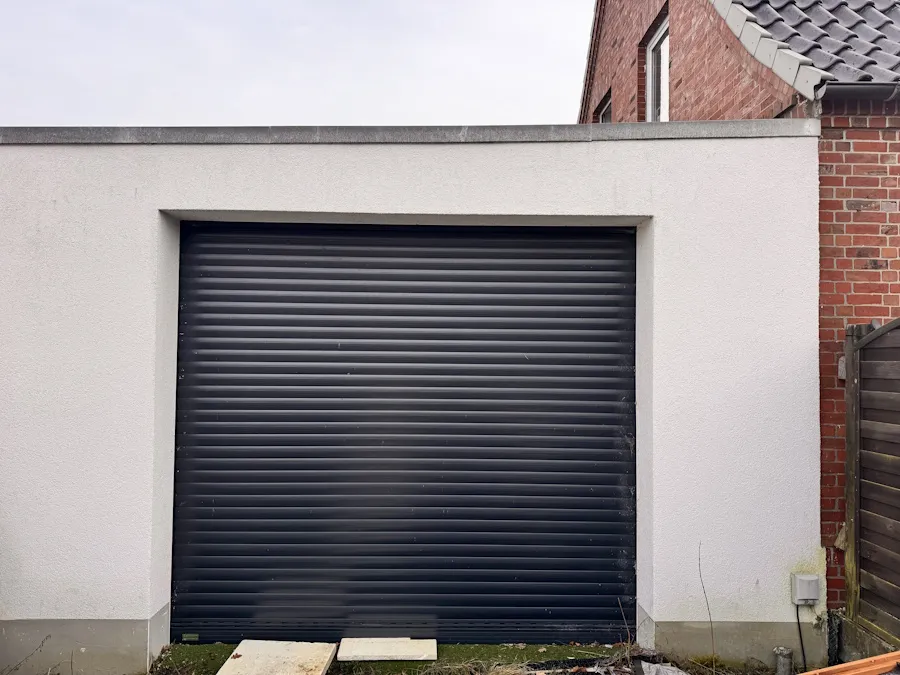 Garage von außen