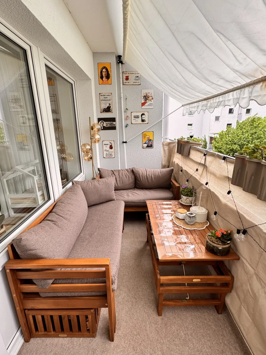 Großer Balkon